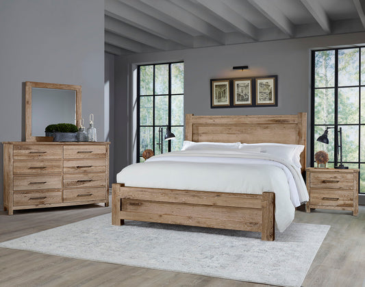 Dovetail - Poster Bed With Poster Footboard