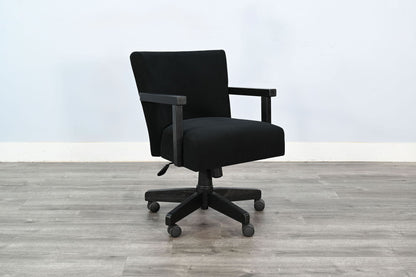 Gibson - Game Chair With Casters