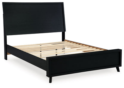 Danziar - Panel Bed