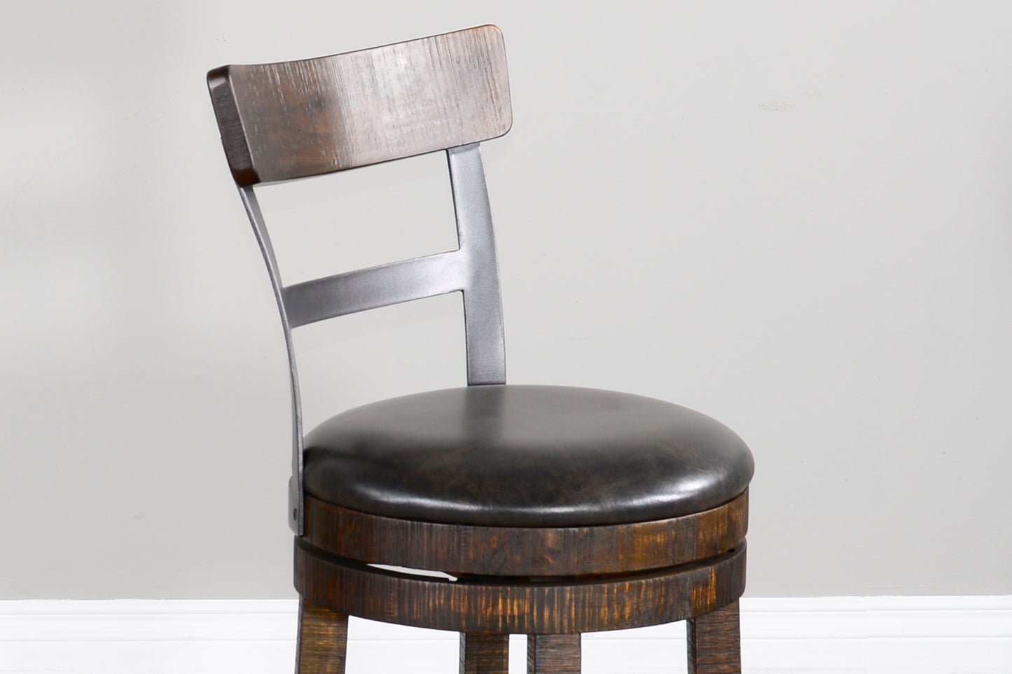 Homestead - Barstool 24" - Tobacco Leaf