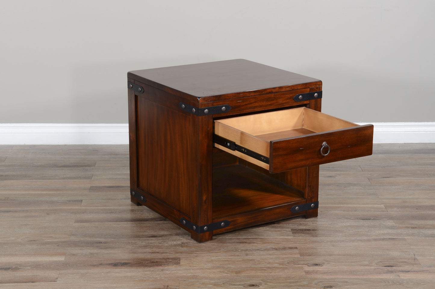 Santa Fe - 24" End Table - Dark Brown