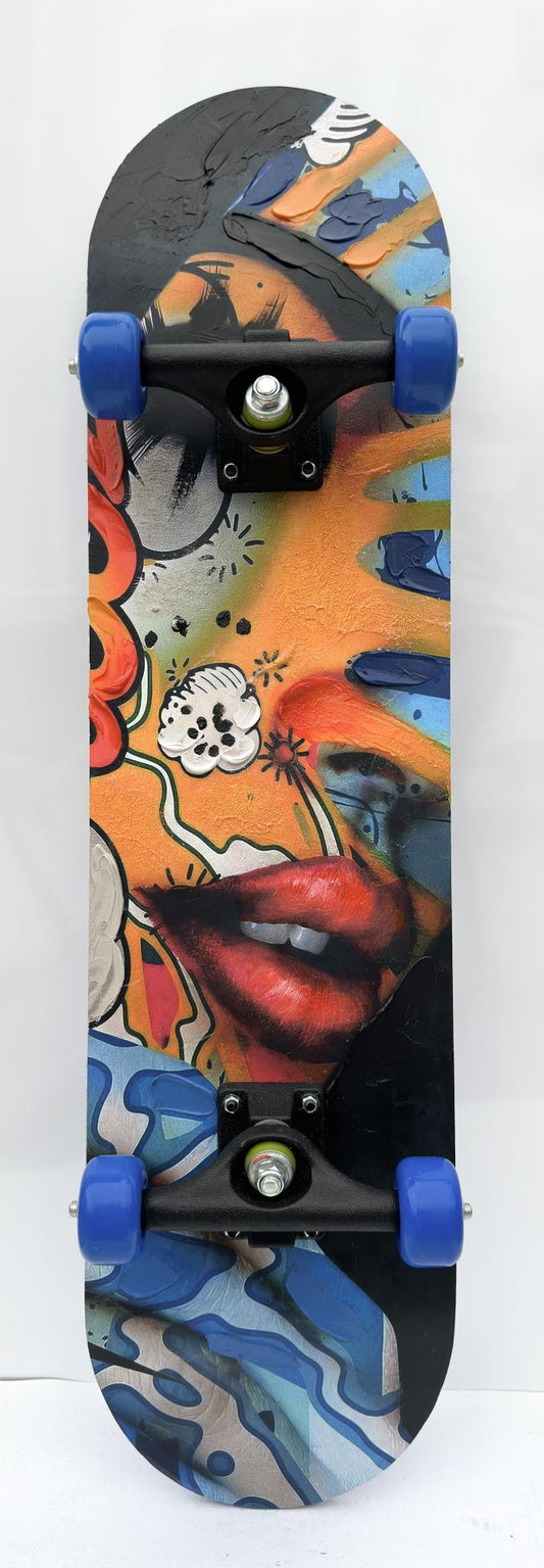 Skateboard - Graffiti Woman Face - Blue