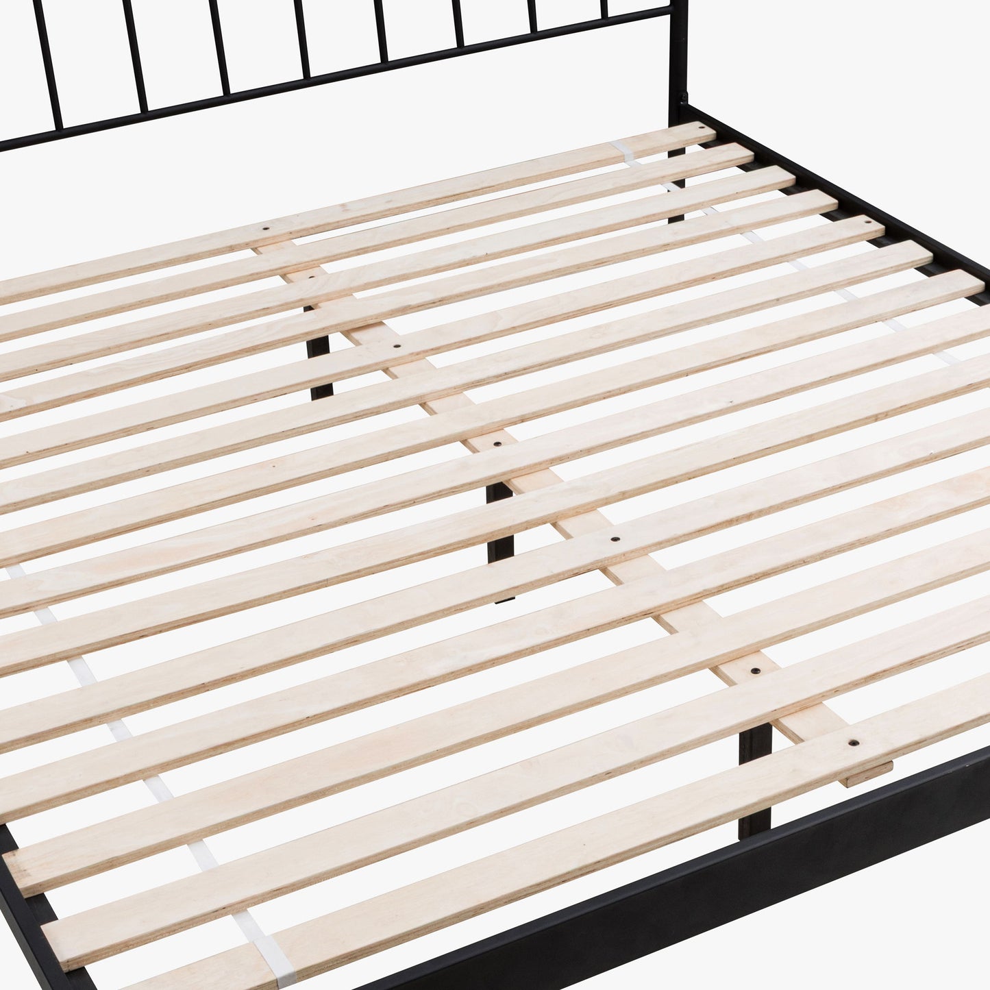 Metal Beds - Traditional Metal Bed