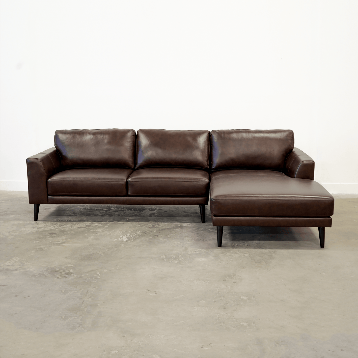 American Homestead Furniture Alta Top-Grain Leather Sofa Chaise Sectional