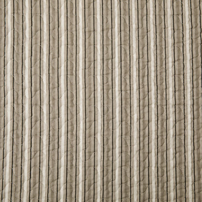 Lyla Floral Reversible Quilt Set