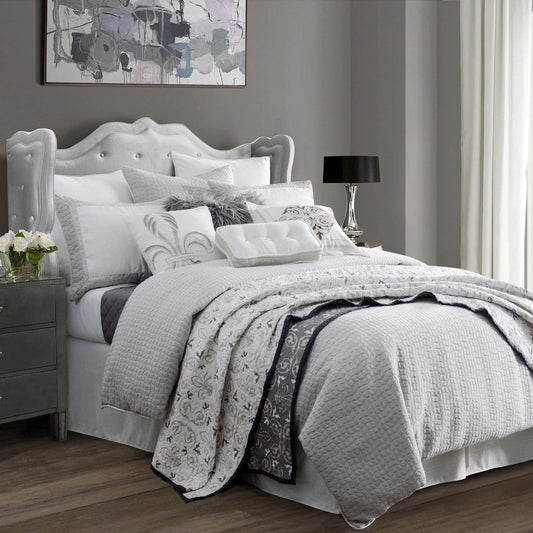 Fleur De Lis Reversible Quilt Set
