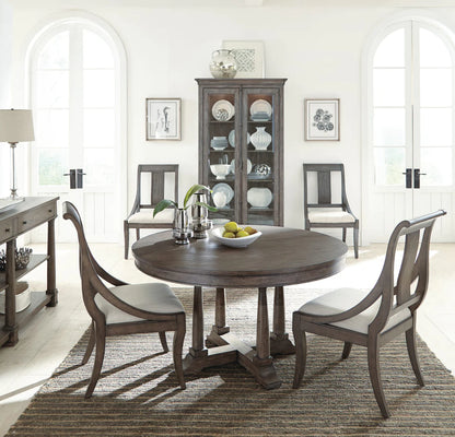 Hekman Lincoln Park Round Pedestal Extension Dining Table